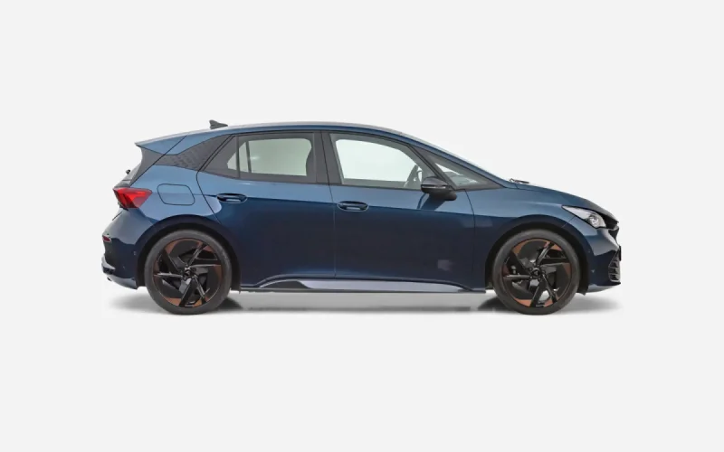 Cupra Born, widok z boku