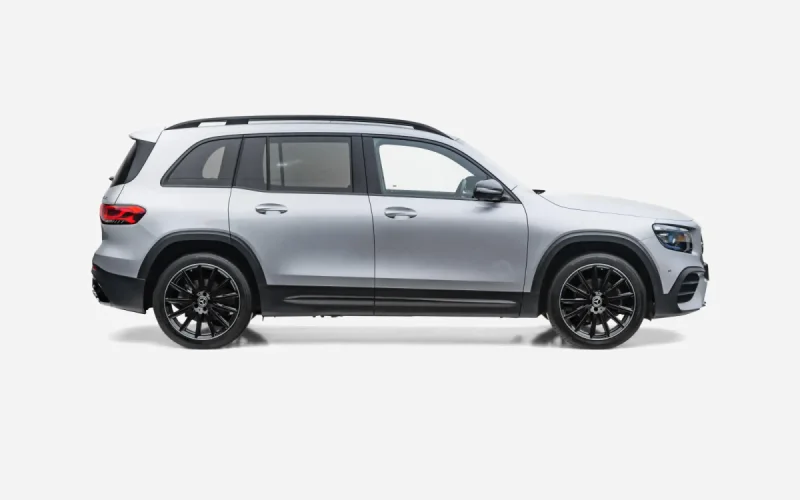 Mercedes-Benz GLB, widok z boku