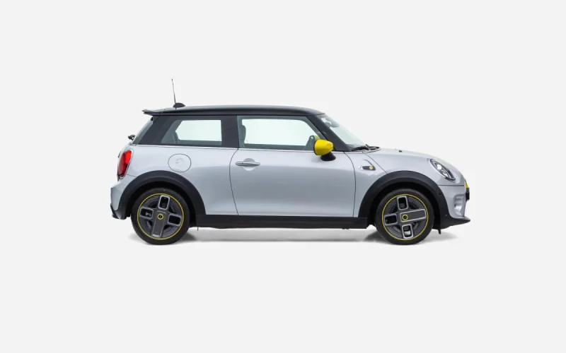 Mini Cooper, widok z boku