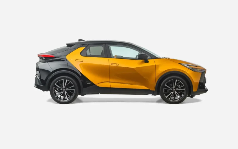 Toyota C-HR, widok z boku